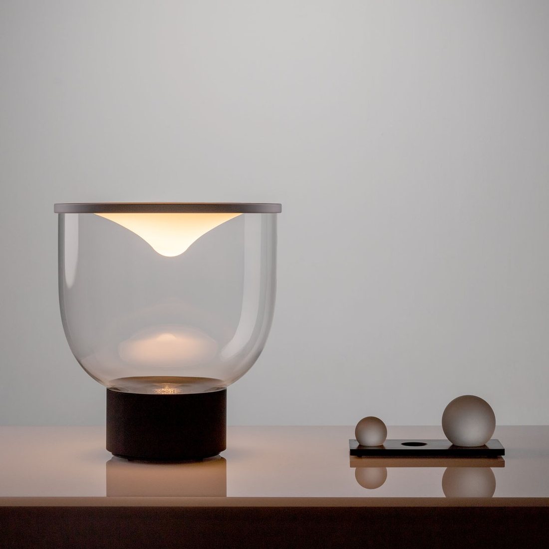 Gramme Lamp at 0.7 kg