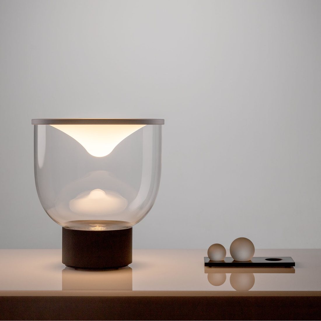Gramme Lamp at 1.3 kg
